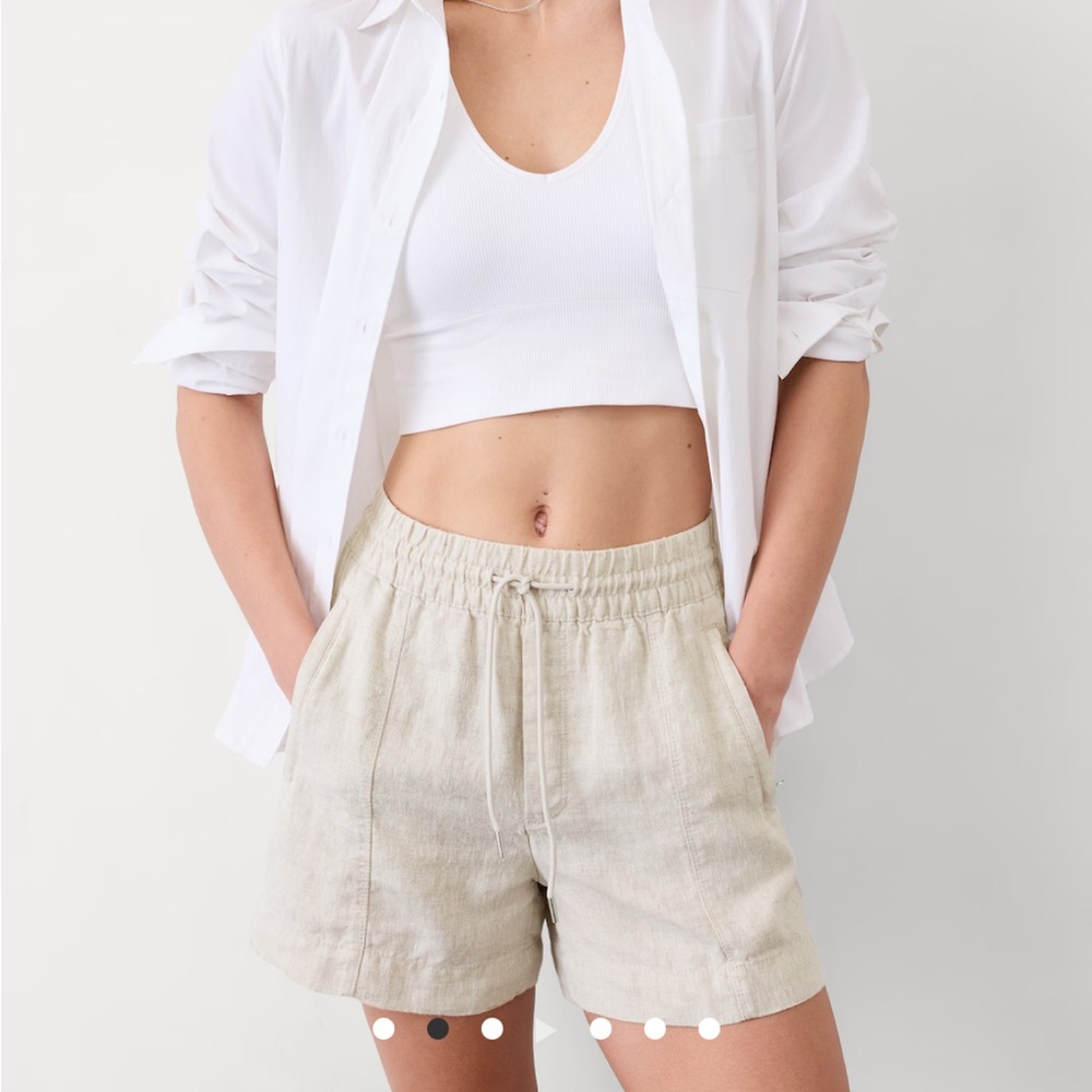 Athleta Retreat Linen Short